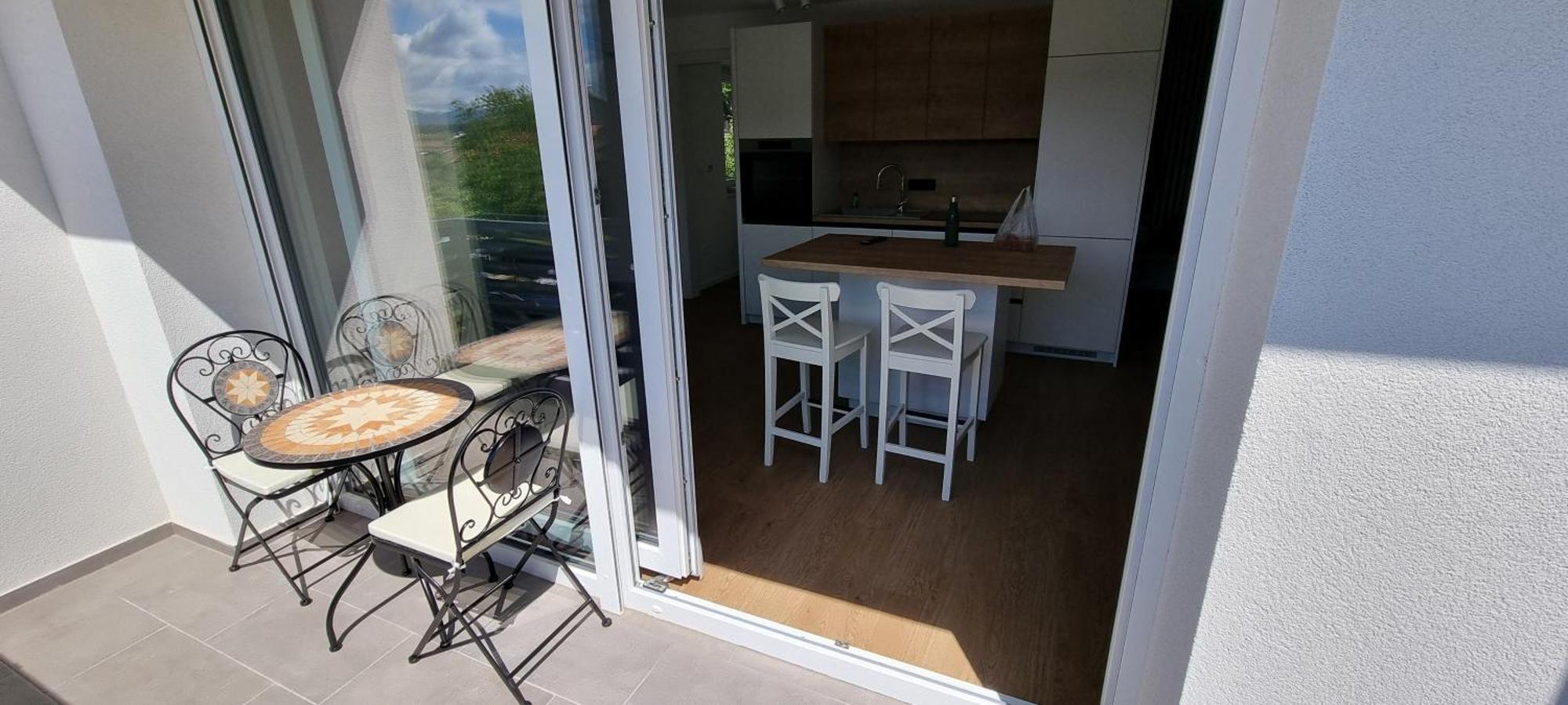 Naia Apartments Ново-Место Экстерьер фото