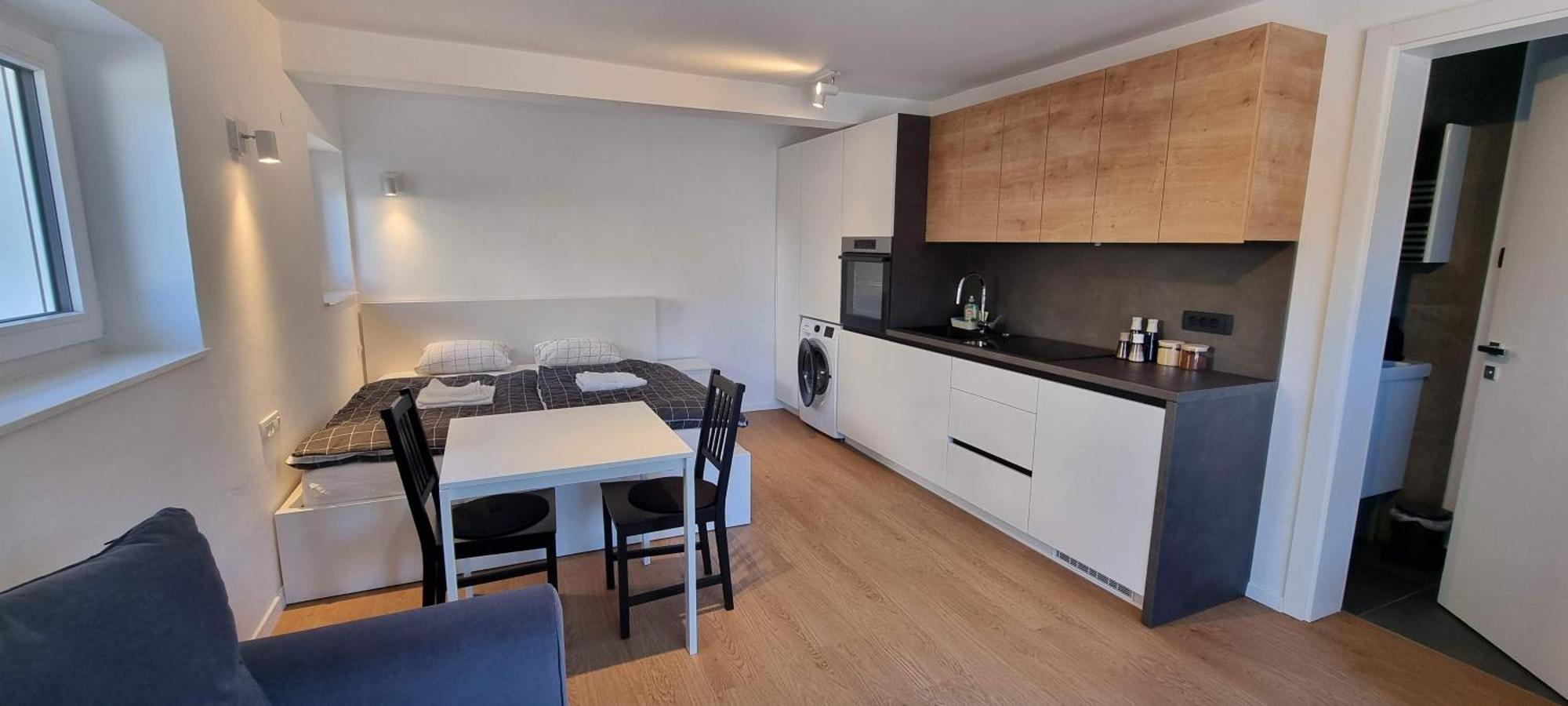 Naia Apartments Ново-Место Экстерьер фото