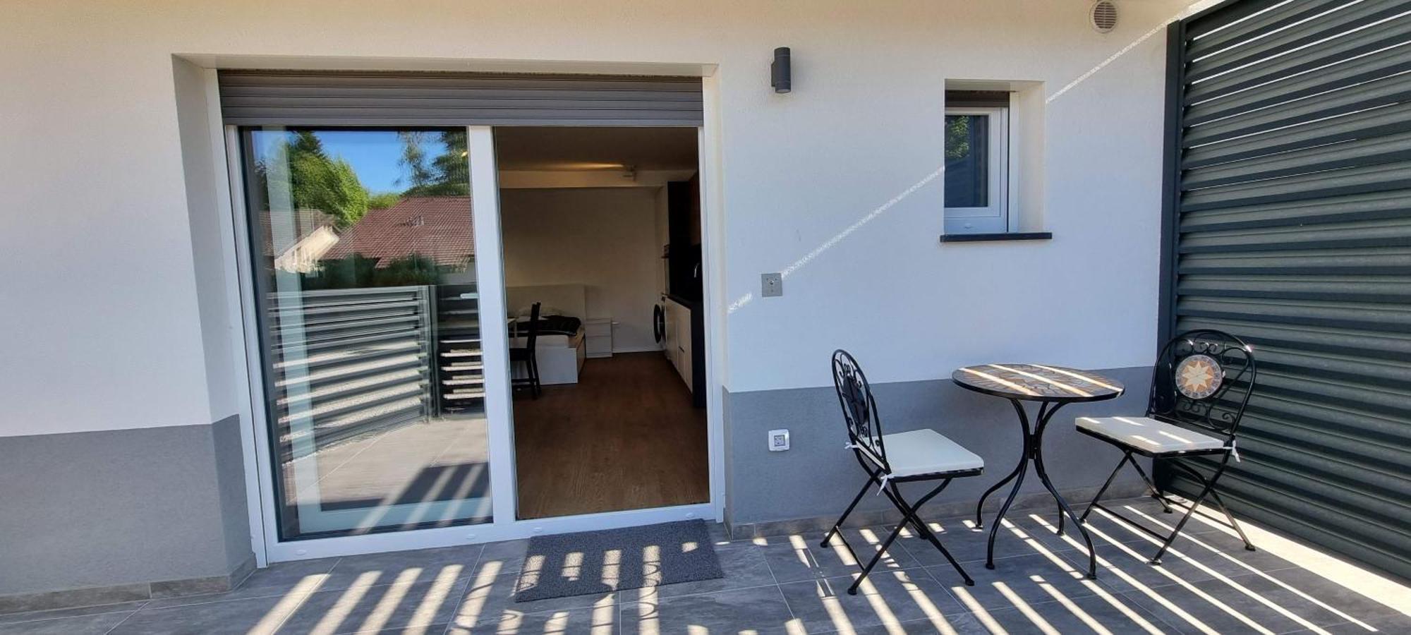 Naia Apartments Ново-Место Экстерьер фото